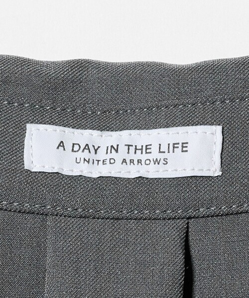 A DAY IN THE LIFE UNITED ARROWS(アデイインザライフユナイテッドアローズ)の「キャミレイヤード シャツワンピース ‐セットアイテム‐<A DAY IN THE LIFE>(ワンピース・レディース・ネイビー/グレー系/ナチュラル・FREE)」の4枚目の写真