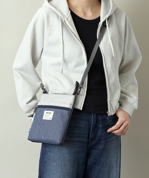 moz(モズ)の「moz(モズ) 撥水 A5サイズ収納可能 ショルダーバッグ ZZEI-34(ショルダーバッグ・レディース・ネイビー/ブラック/トリコロール/モスグリーン/グレー×サックスブルー・ONE SIZE)」の21枚目の写真
