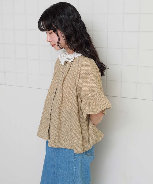 l'atelier du savon(アトリエドサボン)の「シャーリングチェック/ストライプ 袖ひらひらブラウス(シャツ/ブラウス・レディース・グリーン/ベージュ/ネイビー・FREE)」の21枚目の写真