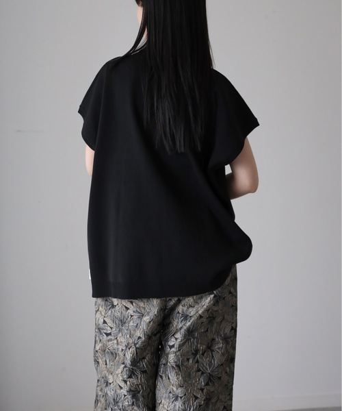 model：164cm. 着用サイズ：FREE