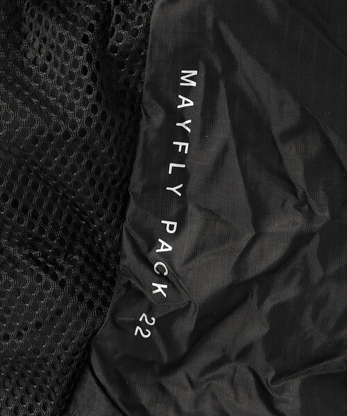 FREAK'S STORE(フリークスストア)の「限定展開 THE NORTH FACE/ザ・ノース・フェイス メイフライパック22 ユニセックス リュック/デイパック<br>(バックパック/リュック・メンズ・ブラック・ONE SIZE)」の6枚目の写真