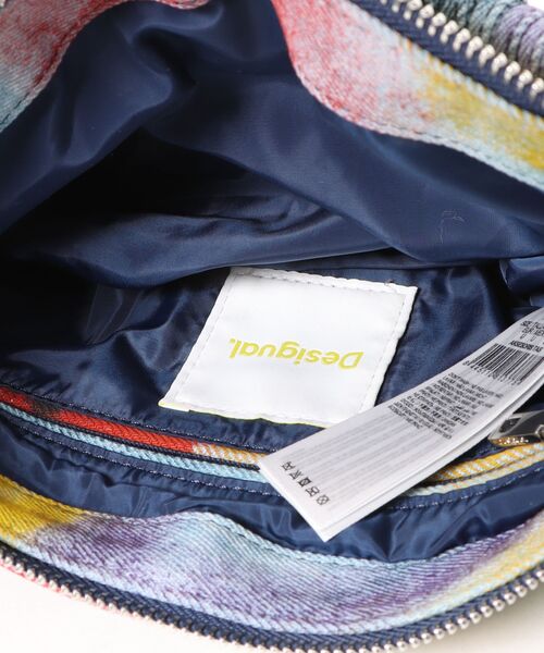Desigual(デシグアル)の「レインボータイダイプリント×ギャザーハンドルコットンミニクロスボディバッグ(ショルダーバッグ・レディース・マルチ・FREE)」の6枚目の写真