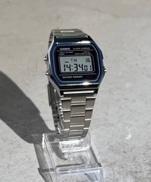 Kastane（カスタネ）の「デジタル腕時計（デジタル腕時計）」