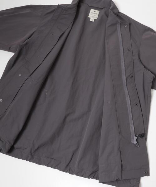Snow Peak(スノーピーク)の「『別注』Snow Peak Apparel×DOORS NYLON WASHER JACKET(ナイロンジャケット・メンズ・ブラック/チャコールグレー/ベージュ・MEDIUM/X-LARGE/LARGE)」の12枚目の写真