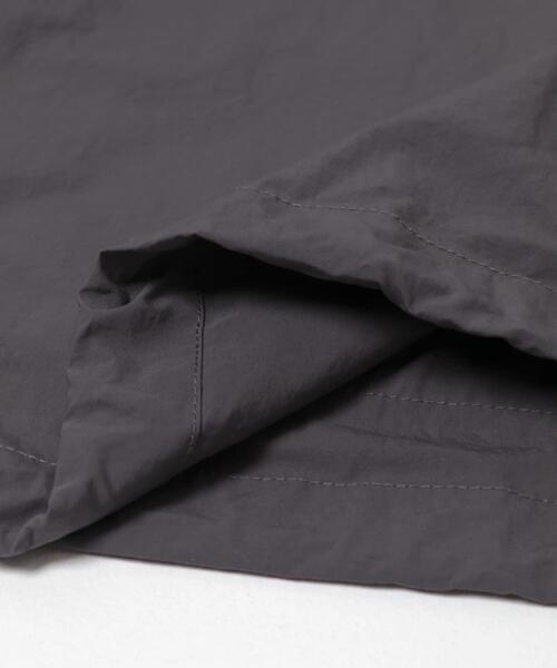 Snow Peak(スノーピーク)の「『別注』Snow Peak Apparel×DOORS NYLON WASHER JACKET(ナイロンジャケット・メンズ・ブラック/チャコールグレー/ベージュ・MEDIUM/X-LARGE/LARGE)」の9枚目の写真