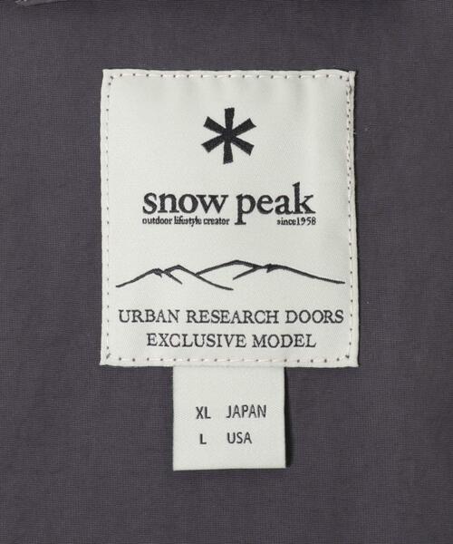 Snow Peak(スノーピーク)の「『別注』Snow Peak Apparel×DOORS NYLON WASHER JACKET(ナイロンジャケット・メンズ・ブラック/チャコールグレー/ベージュ・MEDIUM/X-LARGE/LARGE)」の4枚目の写真