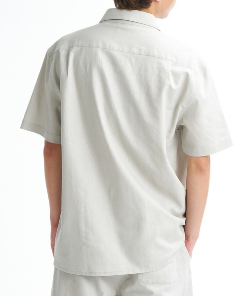 RVCA（ルーカ）の「RVCA メンズ TOKYO VACANCY SHIRT 半袖シャツ 【2026年春夏モデル】（シャツ/ブラウス・メンズ・ブラック系その他/ナチュラル/グレー系その他・MEDIUM/LARGE/X-LARGE/SMALL）」の4枚目の写真