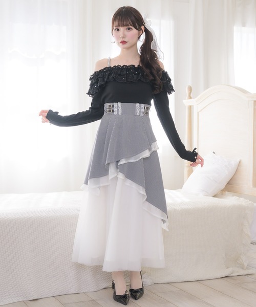 couture BY ROJITA(クチュールバイロジータ)の「異素材アシメフレアスカート(スカート・レディース・その他/ブラック/グレー・FREE)」の9枚目の写真