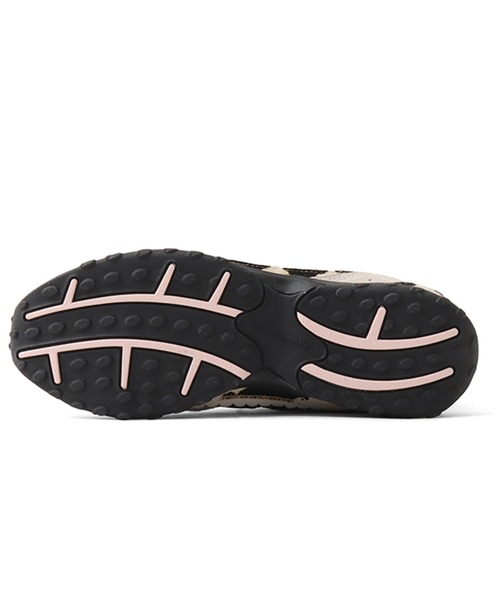 NEW BALANCE(ニューバランス)の「New Balance U204L3Z7 / ニューバランス U204L3Z7【SP】(スニーカー・レディース・ブラック・23.5cm/24.0cm/24.5cm/25.0cm/26.0cm/26.5cm/27.0cm/28.0cm/28.5cm/27.5cm/23.0cm)」の8枚目の写真