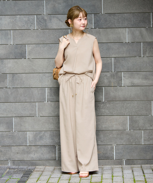 B.C STOCK(ベーセーストック)の「《S/Mサイズ展開》《2点セット》ウォッシャブル / リネンライクセットアップ(その他パンツ・レディース・ウッド/ベージュ/ブラック・SMALL/MEDIUM)」の13枚目の写真