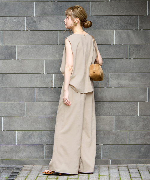 B.C STOCK(ベーセーストック)の「《S/Mサイズ展開》《2点セット》ウォッシャブル / リネンライクセットアップ(その他パンツ・レディース・ウッド/ベージュ/ブラック・SMALL/MEDIUM)」の15枚目の写真