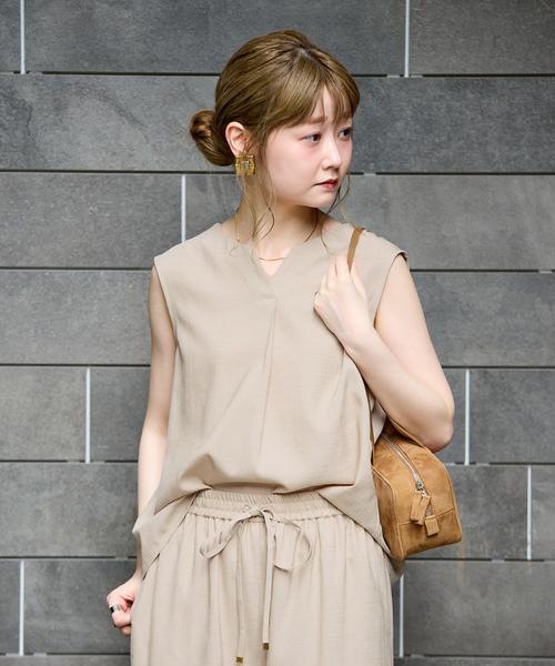 B.C STOCK(ベーセーストック)の「《S/Mサイズ展開》《2点セット》ウォッシャブル / リネンライクセットアップ(その他パンツ・レディース・ウッド/ベージュ/ブラック・SMALL/MEDIUM)」の16枚目の写真