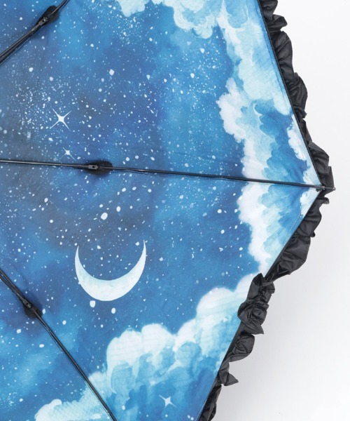 axes femme（アクシーズファム）の「夜空柄晴雨兼用パゴダ傘（長傘・レディース・ブルー・FREE）」の7枚目の写真