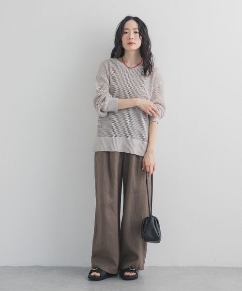 URBAN RESEARCH DOORS（アーバンリサーチドアーズ）の「メッシュニットプルオーバー｜春服/春ニット/大人カジュアル（ニット/セーター・レディース・ライトカーキ/グレー系その他・FREE）」の14枚目の写真