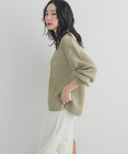 URBAN RESEARCH DOORS（アーバンリサーチドアーズ）の「メッシュニットプルオーバー｜春服/春ニット/大人カジュアル（ニット/セーター・レディース・ライトカーキ/グレー系その他・FREE）」の7枚目の写真