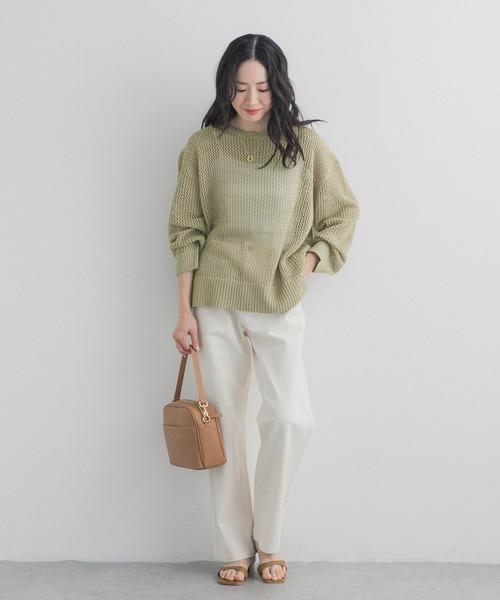 URBAN RESEARCH DOORS（アーバンリサーチドアーズ）の「メッシュニットプルオーバー｜春服/春ニット/大人カジュアル（ニット/セーター・レディース・ライトカーキ/グレー系その他・FREE）」の4枚目の写真