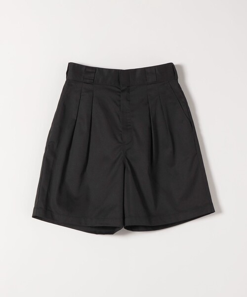 Dickies(ディッキーズ)の「DICKIES:〈洗濯機可能〉ツイル ツータック ショート パンツ(その他パンツ・レディース・ベージュ/ブラック・ONE SIZE)」の1枚目の写真
