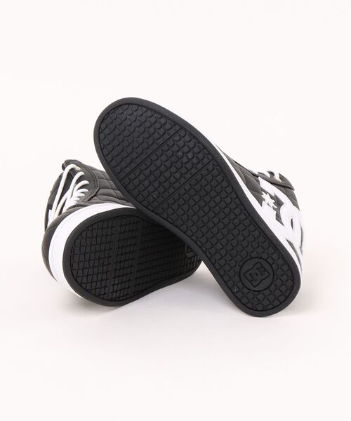 DC SHOES(ディーシーシューズ)の「DC SHOES ディーシーシューズ ALLIANCE HI SE SN レディーススニーカー ハイカット(アライアンスハイSESN) DM261302 BWG ブラック/ホワイト(スニーカー・レディース・ブラック×ホワイト・23.0cm/23.5cm/24.0cm/24.5cm/25.0cm)」の2枚目の写真