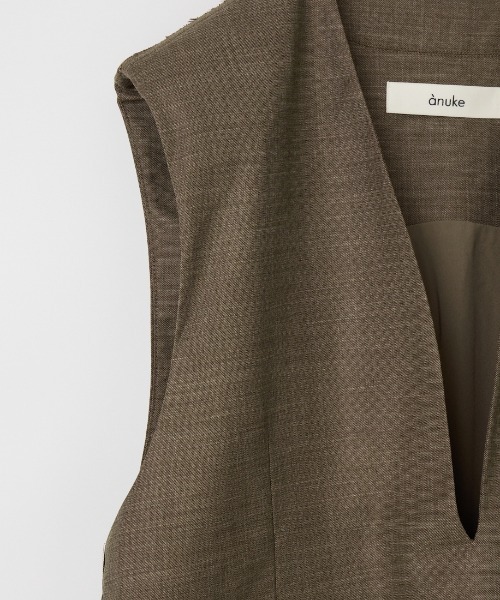 anuke（アンヌーク）の「[anuke/アンヌーク] キーネック オーバーベスト（ベスト・レディース・ブラック/ブラウン・36）」の19枚目の写真