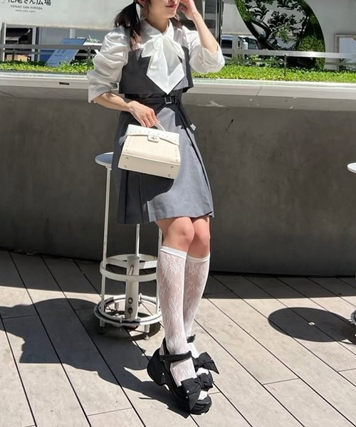 +diana(プラスダイアナ)の「【軽量】ビッグリボン ヒールアップスポサン(サンダル・レディース・ベージュ/ネイビー/ブラック・21.5cm/22.0cm/22.5cm/23.0cm/23.5cm/24.0cm/24.5cm/25.0cm/25.5cm/26.0cm)」の22枚目の写真