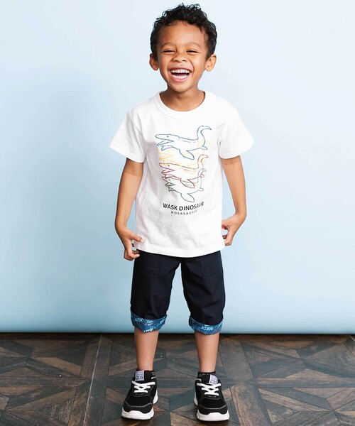 WASK(ワスク)の「【速乾】カラフル恐竜プリントTシャツ(Tシャツ/カットソー・キッズ・ホワイト/レッド・140cm/130cm/120cm)」の4枚目の写真
