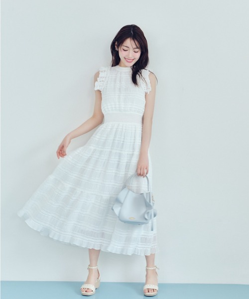 CELFORD【洗える】【接触冷感】フリルシフォンワンピース 美品 完売品 白 セール】【洗える】【接触冷感】フリルシフォンワンピース（ワンピース
