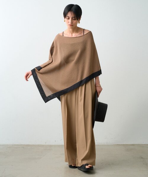 LOUNGEDRESS（ラウンジドレス）の「【JAPAN MADE】アシメニットポンチョ（ポンチョ・レディース・ブラック/ブラウン・FREE）」の12枚目の写真