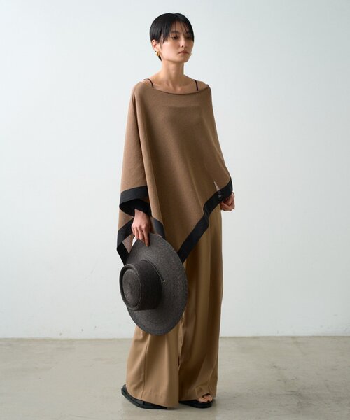 LOUNGEDRESS（ラウンジドレス）の「【JAPAN MADE】アシメニットポンチョ（ポンチョ・レディース・ブラック/ブラウン・FREE）」の15枚目の写真