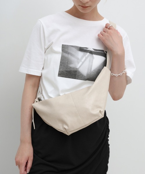 select MOCA（セレクトモカ）の「ムーンデザインワンショルダーバッグ（ショルダーバッグ・レディース・キャメル/ブラック/ブラウン/アイボリー・FREE）」の9枚目の写真