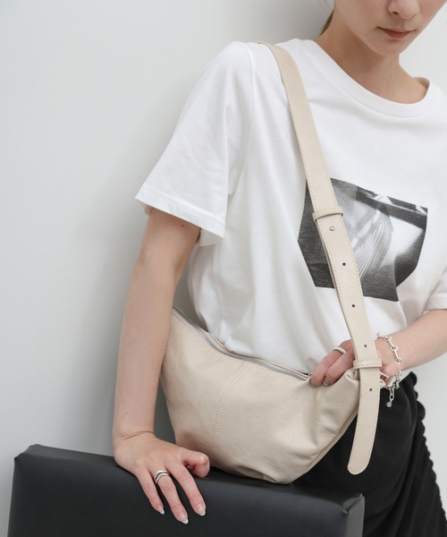 select MOCA（セレクトモカ）の「ムーンデザインワンショルダーバッグ（ショルダーバッグ・レディース・キャメル/ブラック/ブラウン/アイボリー・FREE）」の12枚目の写真