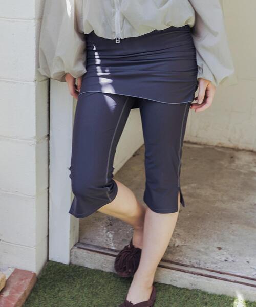 URBAN RESEARCH(アーバンリサーチ)の「『UVカット』『一部WEB限定カラー』Swim URBAN RESEARCH スイム スカートドッキングレギンス(水着・レディース・ネイビー/ブラウン/オレンジ系その他・M/L/S/M)」の1枚目の写真