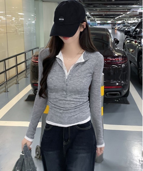 Chiina(チーナ)の「Chiina/レイヤード風ヘンリーネックトップス(Tシャツ/カットソー・レディース・ブラック/グレー・SMALL)」の7枚目の写真