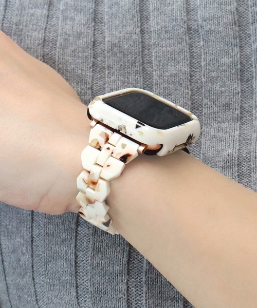 Urban Coral(アーバンコーラル)の「Apple Watchバンド マーブルキャンディー スリム / Urban Coral(デジタル腕時計・レディース・ホワイト系/ブラック系その他2/ピンク系その他/ブラウン系その他/ブラック/ホワイト系その他/ホワイト系その他3・40mm)」の1枚目の写真