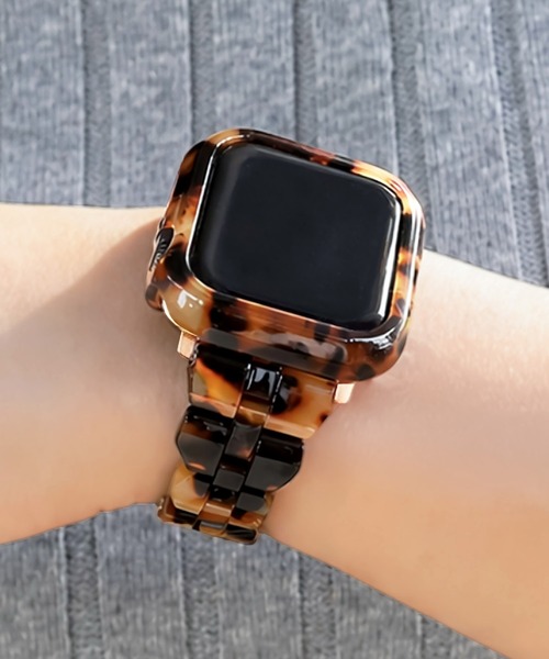 Urban Coral(アーバンコーラル)の「Apple Watchバンド マーブルキャンディー スリム / Urban Coral(デジタル腕時計・レディース・ホワイト系/ブラック系その他2/ピンク系その他/ブラウン系その他/ブラック/ホワイト系その他/ホワイト系その他3・40mm)」の6枚目の写真