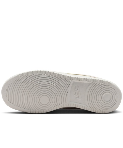 NIKE(ナイキ)の「ナイキ NIKE ナイキ コート ビジョン LO SE(スニーカー・レディース・ホワイト×ピンク・23.0cm/23.5cm/24.0cm/24.5cm/25.0cm)」の6枚目の写真