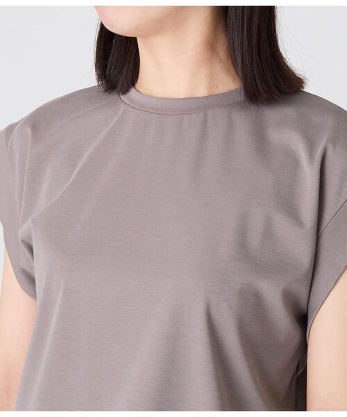 Park Slope NEWYORKER（パークスロープニューヨーカー）の「【接触冷感・肌離れ素材】フレンチスリーブプルオーバー（Tシャツ/カットソー・レディース・ブラック/グレイッシュベージュ・MEDIUM/LARGE）」の13枚目の写真