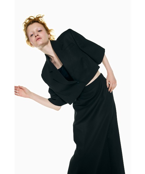 ENFOLD(エンフォルド)の「HALF-SLEEVES JACKET(テーラードジャケット・レディース・ブラック・38)」の5枚目の写真