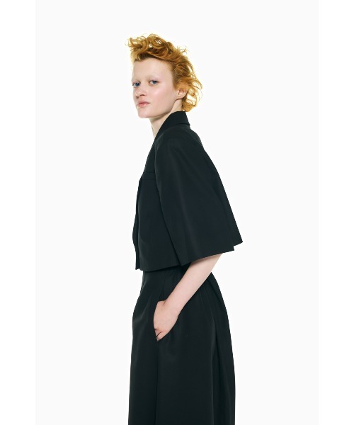ENFOLD(エンフォルド)の「HALF-SLEEVES JACKET(テーラードジャケット・レディース・ブラック・38)」の6枚目の写真