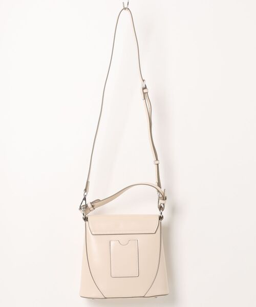NiiNa(ニーナ)の「【 NiiNa / ニーナ 】【高品質牛革】2wayワンハンドルバケットバッグ(ショルダーバッグ・レディース・ホワイト・FREE)」の5枚目の写真