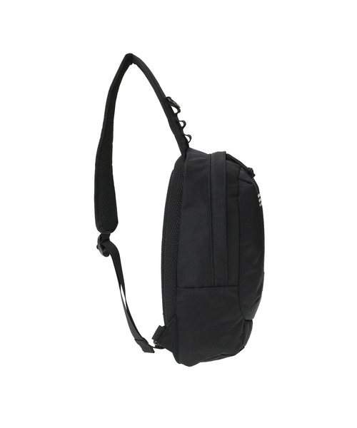 Manhattan Portage（マンハッタンポーテージ）の「LITTLE ITALY CROSSBODY BAG CORDURA GRINZA IRONWOOD（ボディバッグ/ウエストポーチ・メンズ・ブラック・SMALL）」の3枚目の写真