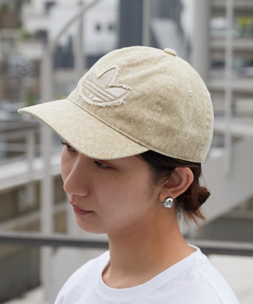 adidas(アディダス)の「adidas/アディダス HERI WASHED DEUNIM CAP デニム キャップ ブランドロゴ 2026年 夏 夏服(キャップ・レディース・ベージュ/ブラック・M/L)」の20枚目の写真