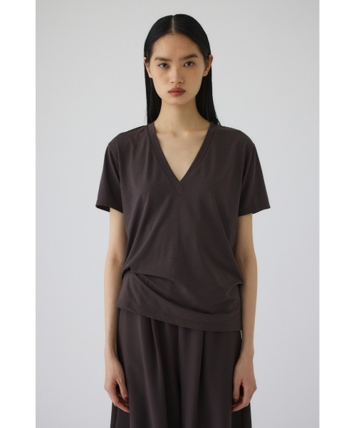 RIM.ARK(リムアーク)の「Smooth texture v-neck tee(スムース テクスチャー ブイネック ティー)(Tシャツ/カットソー・レディース・ダークブラウン/ブラック/ネイビー/ホワイト・FREE)」の19枚目の写真