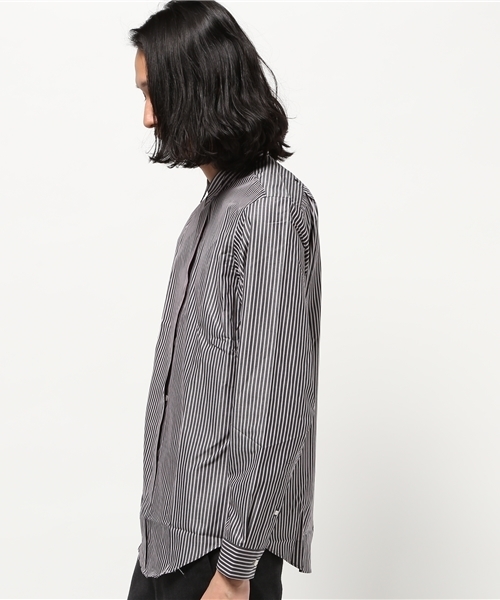 Lui's（ルイス）の「4×4MAN(フォーバイ･フォーマン) ちび衿シャツ（シャツ/ブラウス・メンズ・ホワイト/ネイビー/レッド・MEDIUM/SMALL）」の4枚目の写真