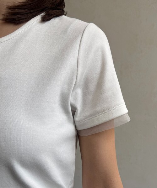 Thevon（ゼボン）の「ヘンリーネックチャーム付きコンパクトTシャツ（Tシャツ/カットソー・レディース・グレー/ブラック/オフホワイト・S/M）」の19枚目の写真