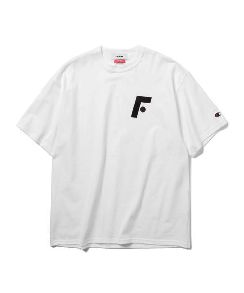 BEAMS T(ビームスティー)の「FRANK / F. チャンピオン ボディ Tシャツ(Tシャツ/カットソー・メンズ・ホワイト/ネイビー・MEDIUM/SMALL/LARGE)」の11枚目の写真