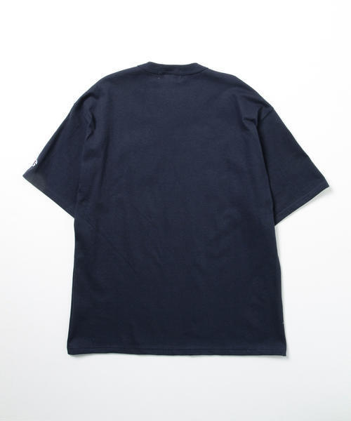 BEAMS T(ビームスティー)の「FRANK / F. チャンピオン ボディ Tシャツ(Tシャツ/カットソー・メンズ・ホワイト/ネイビー・MEDIUM/SMALL/LARGE)」の12枚目の写真