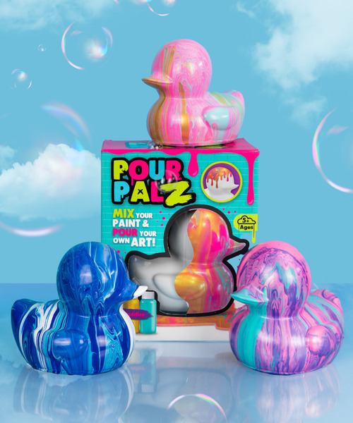SiNCERE(シンシア)の「POUR PALZ ペイント アニマル フィギュア アヒル(ランダム3種)(フィギュア・レディース・マルチ・ONE SIZE)」の1枚目の写真