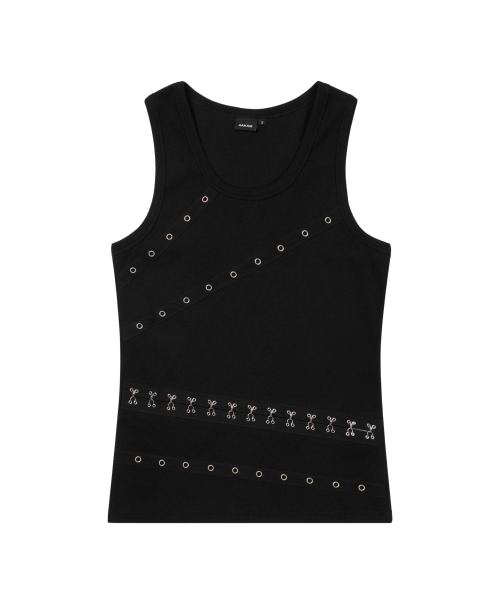 AAKAM(アーカム)の「Metal Piercing Sleeveless (Black)(Tシャツ/カットソー・レディース・その他・1/2)」の2枚目の写真