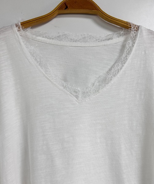 ONEP STAR(ワンピスター)の「レース切り替えVネック長袖カットソー(Tシャツ/カットソー・レディース・ホワイト/ブラック・MEDIUM/LARGE/X-LARGE)」の14枚目の写真