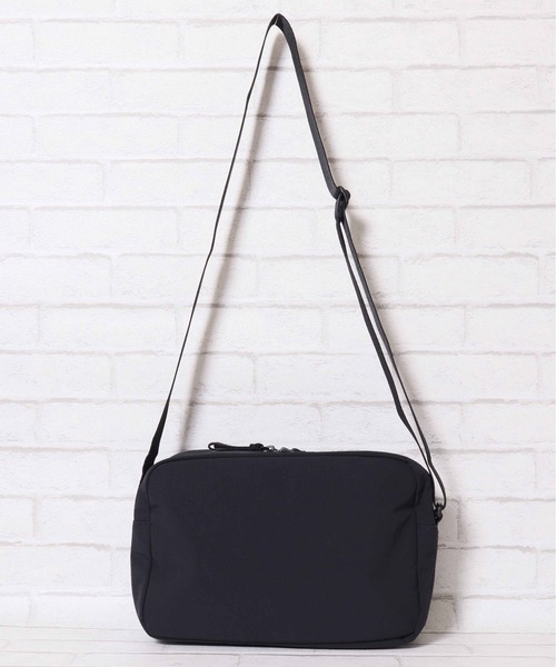 THE NORTH FACE(ザノースフェイス)の「【THE NORTH FACE/ザノースフェイス】TRAVEL CROSS BAG M NW トラベルクロスバッグ M ショルダーバッグ 軽量 クロスボディ ユニセックス(ショルダーバッグ・レディース・ブラック・ONE SIZE)」の11枚目の写真